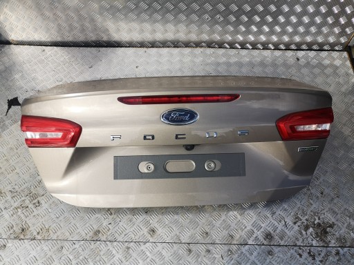 FORD FOCUS MK4 СЕДАН ЗАДНЯЯ ДВЕРЬ