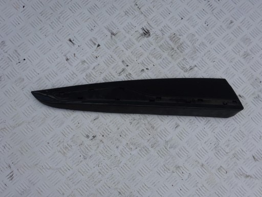 RENAULT CLIO IV moulding door right rear part