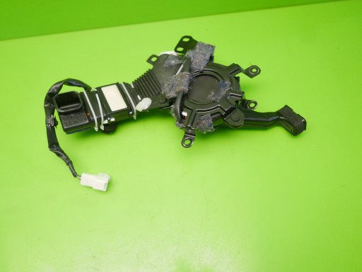 ПОВІТРОДУВКА ОБІГРІВАЧ СИДІННЯ ЛІВИЙ ЗАДНІЙ LEXUS LS460