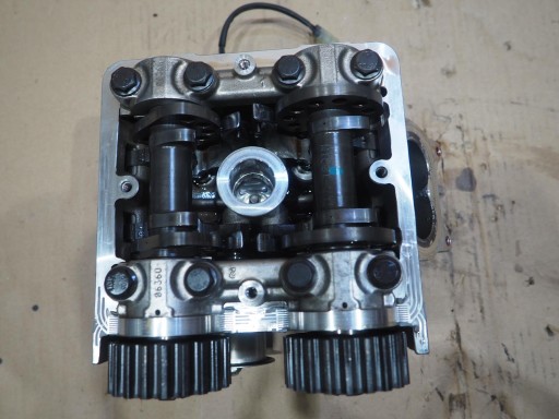 DUCATI ГОЛОВКА ДВИГУНА В ЗБОРІ 1200