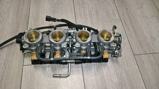 123 - Kawasaki Z900 лиття під тиском дросельні заслінки