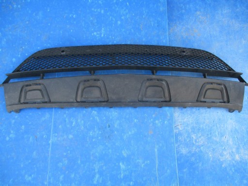 grid of a bumper MERCEDES GLC AMG W2153 15R->