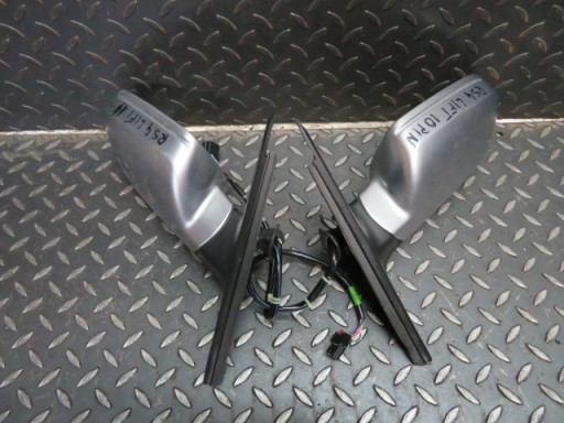 8T8857410 - ДЗЕРКАЛО AUDI RS4 LIFT 8K ПРАВЕ