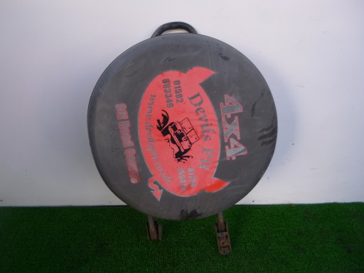 TOYOTA 4RUNNER HILUX КРІПЛЕННЯ ТРИМАЧ КРИШКА