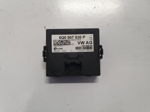 AUDI A3 8V модуль драйвер шлюзу 5Q0907530P