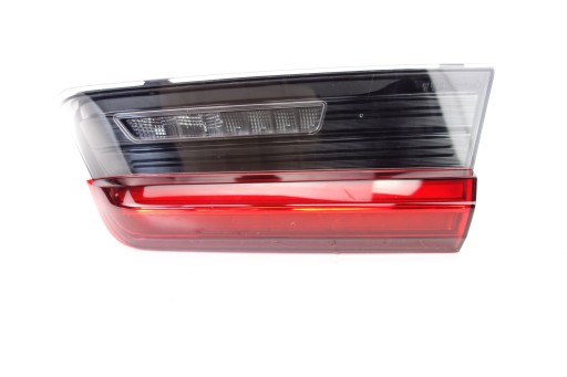light right rear LED to the bonnet BMW G20 7495088