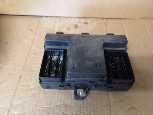 FG9T-14A067-EB - Блок запобіжників ford mondeo mk5 2.0 tdci