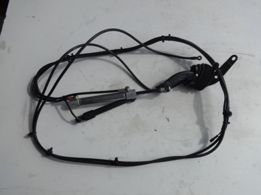 MERCEDES GL X164 06r-привід закрилка