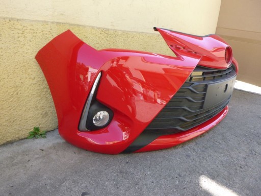 TOYOTA YARIS III LIFT 17- frontstoßstange vorne