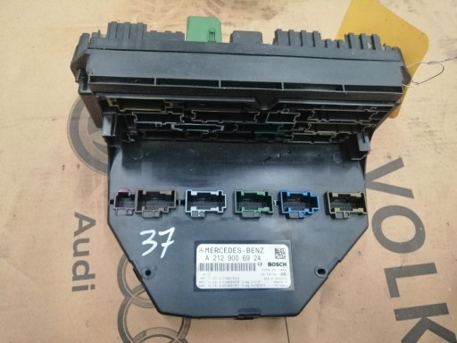 module SAM MERCEDES E-KLASA W212 FUSE BOX