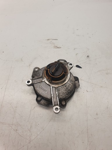 Pompa VACUM AUDI A4 A3 A6 VW 2,0 TFSI 06D145100E