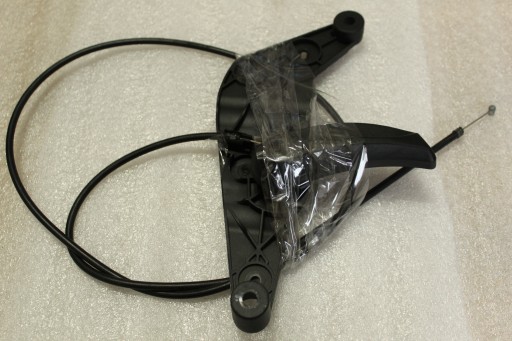 BMW F11 ручка відкривання капота трос