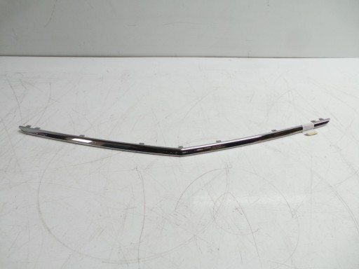 Хромированная решетка радиатора Mercedes W204 245200002