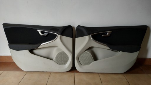 VOLVO V40 II ОБИВКА ДВЕРИ ЛЕВАЯ СПРАВА СО СВЕТОДИОДОМ