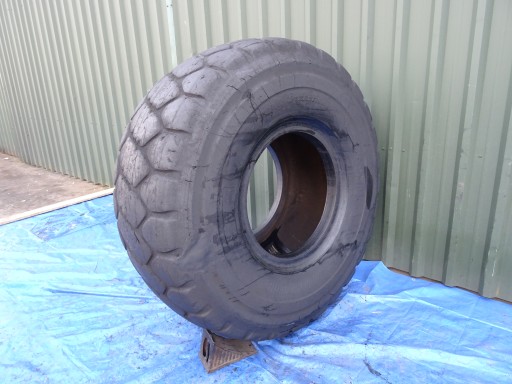 ШИНИ BRIDGESTONE 23.5 23.5-R 25 V-STEEL