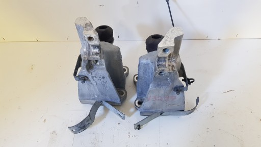 Кронштейн башти перекидний кріплення scania r 1762856