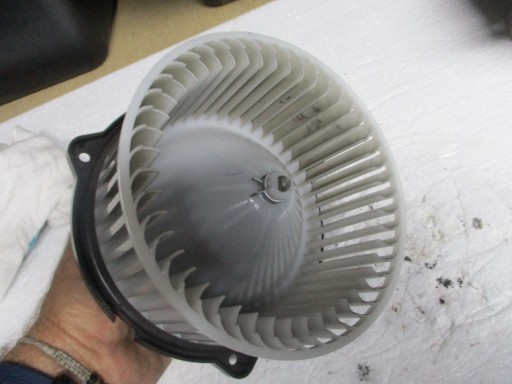 ventilátor topení MAZDA 2 CX3