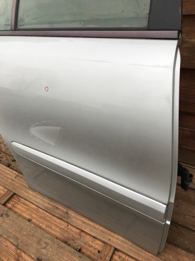 MERCEDES W211 Sedan komplet Tür rechts heck