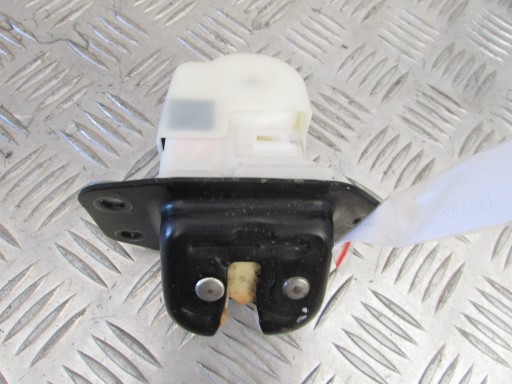 ЗАМОК ЛЮКА NISSAN JUKE 10R