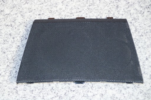 BMW I8 L12 L15 решетка центрального динамика 9284387