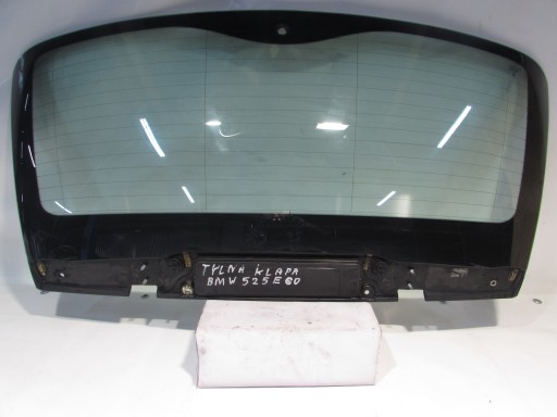 Стекло багажника BMW 5 E60 E61 универсал