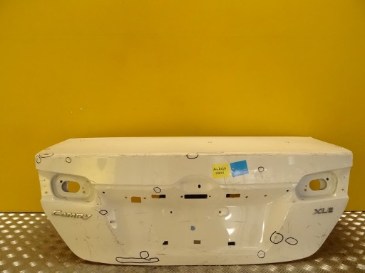 TOYOTA CAMRY 2011-2015 ЗАДНЯ КРИШКА БАГАЖНИКА