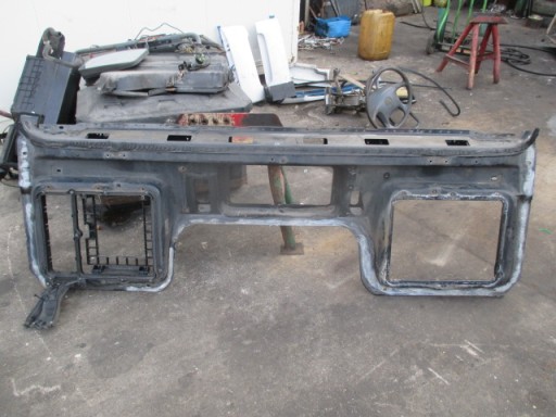 22 - Ремень передней стенки мужской tgl tgm 400 зл.