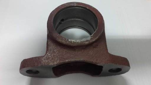 317-332211 - LIAZ КОРПУС ПІДШИПНИКА РОЗПОДІЛЬНИКА НОВИЙ ЛЮБЛІН