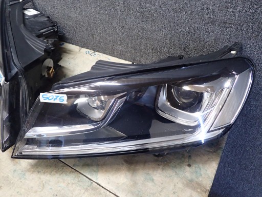 LIGHT LIGHTS VW TOUAREG 14- LIFT XENON 7P1941033A