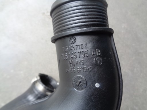 trouba vedení intercooler TOUAREG 7L LIFT 3.0 TDI