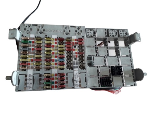 Плата предохранителей scania 1775796 fv