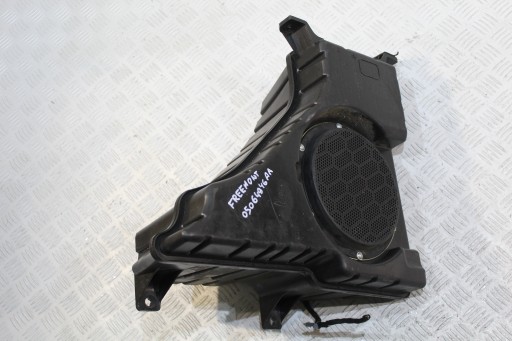 speaker NISKOTONOWY FIAT FREEMONT 06064946AA