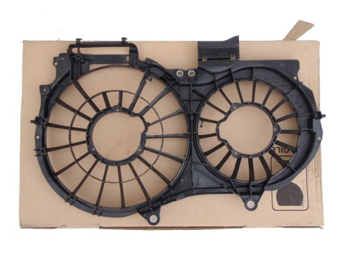 8E0121207C - Корпус вентиляторів радіатора A4 EXEO 2.0 20V