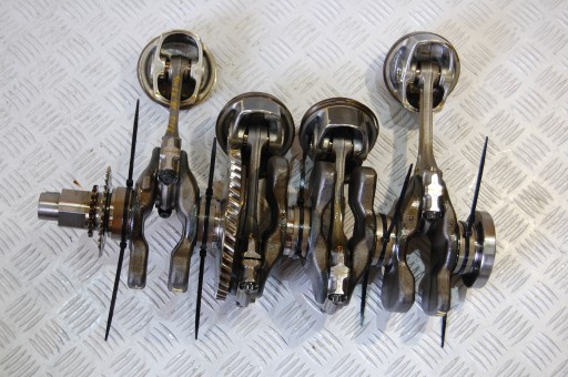 Поршні коленвал nx 300 h