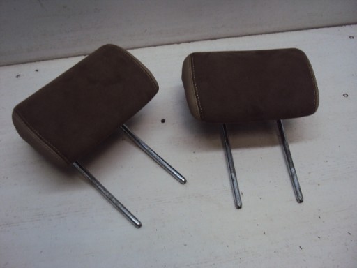 ПОДГОЛОВНИК ПОДГОЛОВНИК ЗАДНИЙ RANGE ROVER EVOQUE