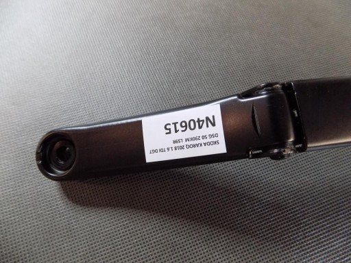 SKODA KAROQ arm of wipers right 576955410A