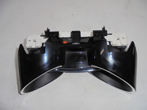 RENAULT CLIO IV DCI dials clock 12>