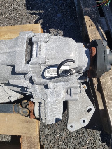 761315201 - BMW E90 E92 Lift розподільник приводу ATC300 7613152