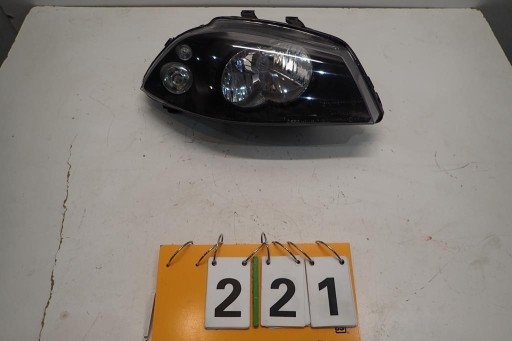 light front front right SEAT IBIZA III 02-08