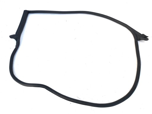 Уплотнитель двери 8W6831708D AUDI A5 S5 F5 купе