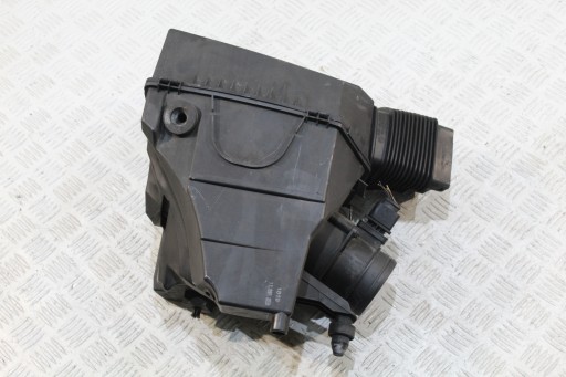 cover of a filter, air AUDI A6 C6 4F 4F0 LIFT