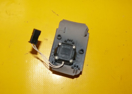 button control of the steering wheel BMW SERIA 7 E65 4.4i 6911535
