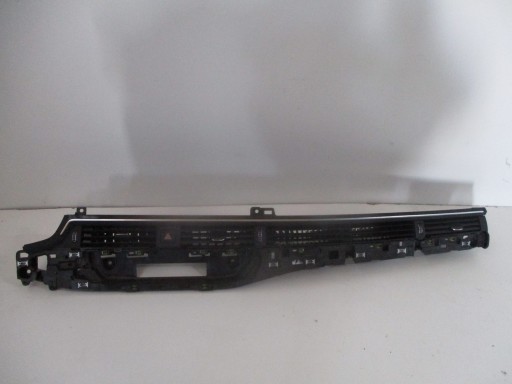 grid blower fan moulding of the dashboard consoles Audi A4 8W0