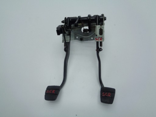 SCANIA R ПЕДАЛІ 240 ЧИСТА