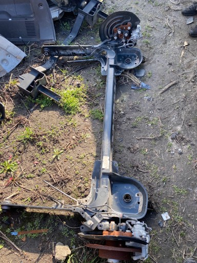 Задній міст opel vivaro tourer як новий