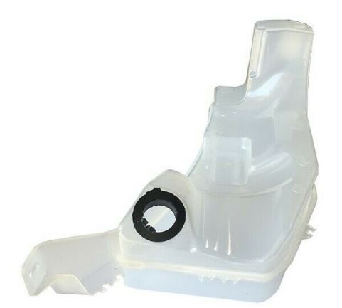 289106245R - БАЧОК ДЛЯ ОМИВАЧА RENAULT CAPTUR