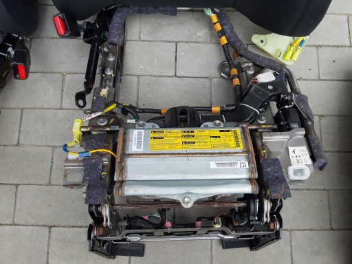 Siège Arrière Droit MASAZ UK LEXUS LS 460 600 LONG