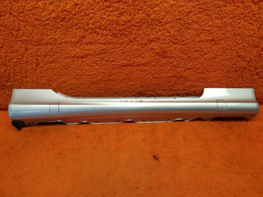 W230 Mercedes SL moulding cap threshold threshold right srebna