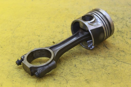 Поршень Поршні шатун VW PASSAT B5 1.9 TDI 038J