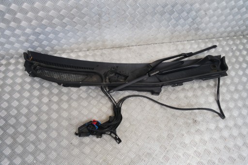 570MM - MERCEDES W217 CABRIO обшиває важелі склоочисника